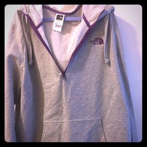 Women’s Gray The North Face XL Hoodie Sweater